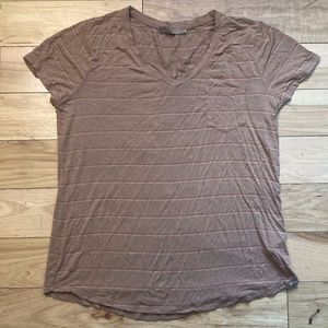 Prana Foundation V-Neck Tee - NWOT Women's Large